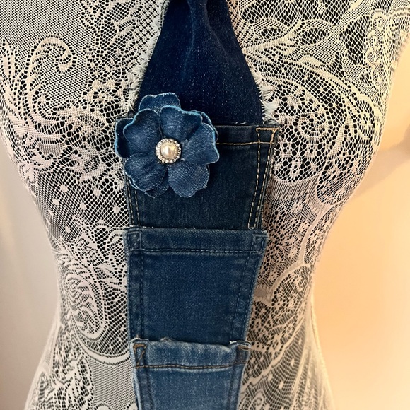 Hand Crafted Denim Blue Floral Accessory - Picture 3 of 3